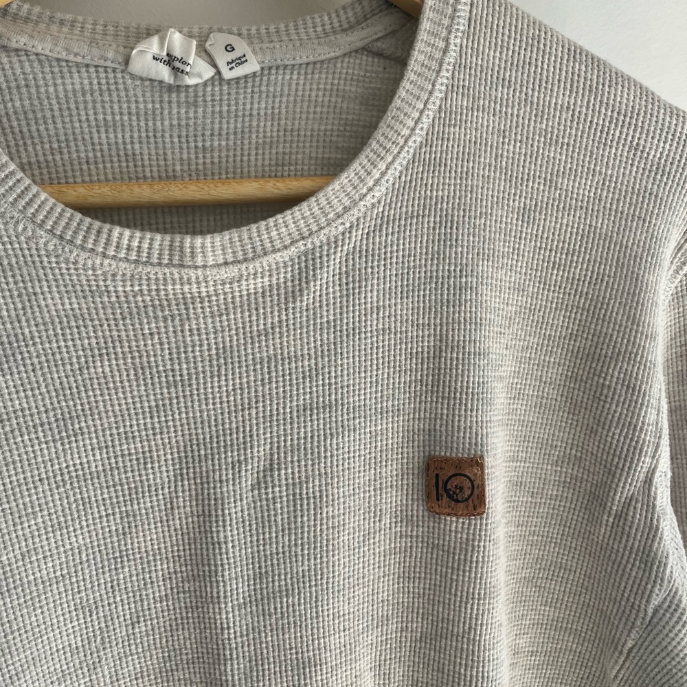 TenTree Light Grey Waffle Knit Top